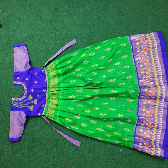 Picture of Ikkat silk kids longfrock 7-9y