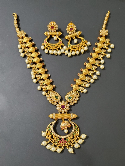 Picture of Lakshmi chandbali neckpiece