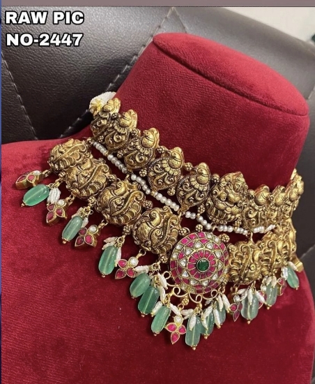 Picture of Antique jadau kundan choker