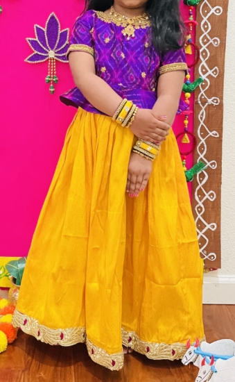 Picture of Rawsilk lehenga with ikkath maggam blouse 4-5y