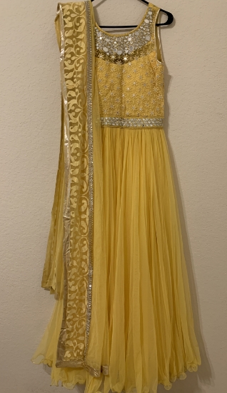 Picture of Yellow soft net long gown