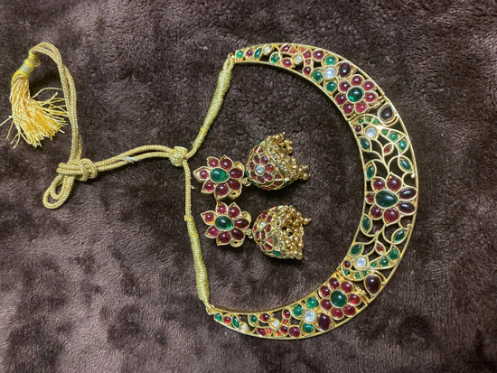 Picture of New hasli set with earrings premium quality