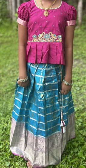 Picture of Pattu langa 8-10y