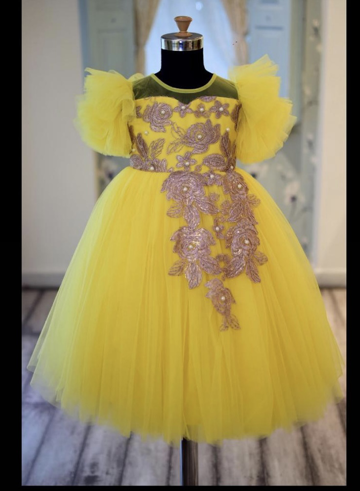 PunarviAuthenticPreLovedSustainableyellow tulle dress 23y