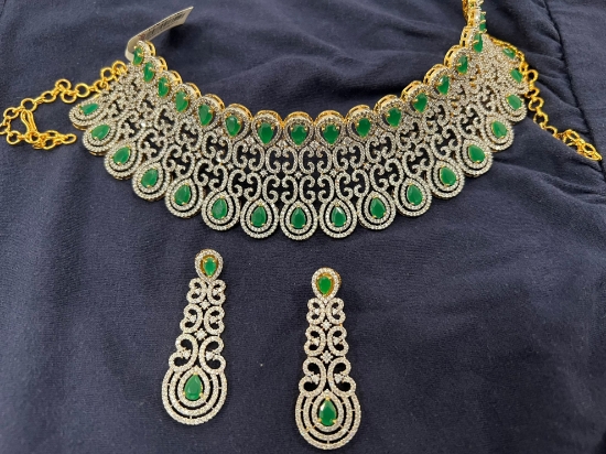 Picture of AD Choker with Earrings