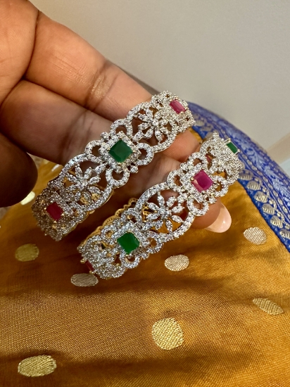 PunarviAuthentic|PreLoved|SustainableSet of 6 Premium quality bangles 2 ...