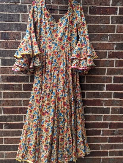 Picture of New Printed cotton dress with bell sleeves