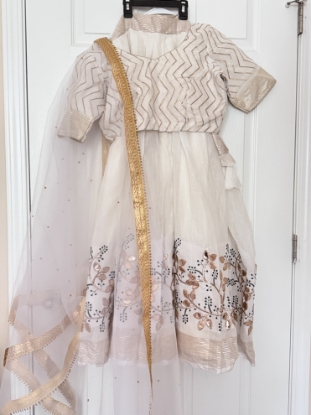 Picture of New white lehenga ,crop top set with Duppata