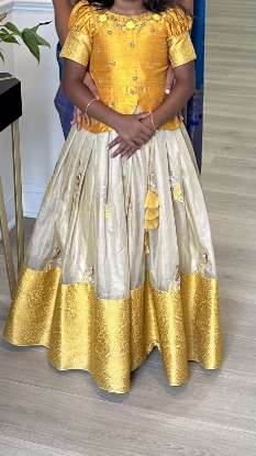Picture of Tissue pattu langa with maggam work blouse 6-7y 