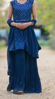 Picture of Navy blue palazzo set