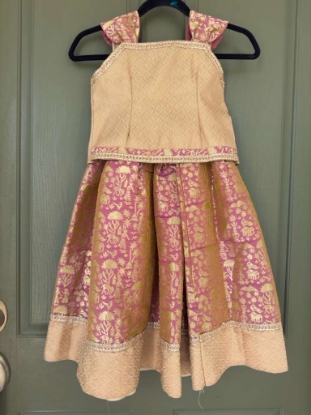 Picture of Pure banaras tissue lehanga 2-3years 