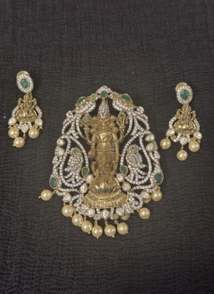 Picture of New Venkateswara swamy big size pendent set