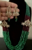 Picture of Green beads set with side pendants 