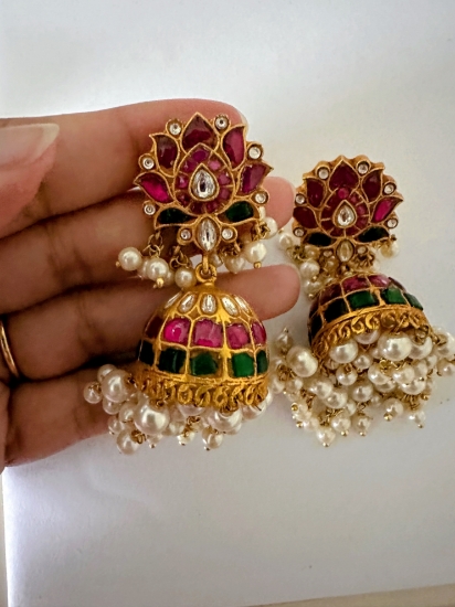 Picture of Jadau kundan jhumkas 