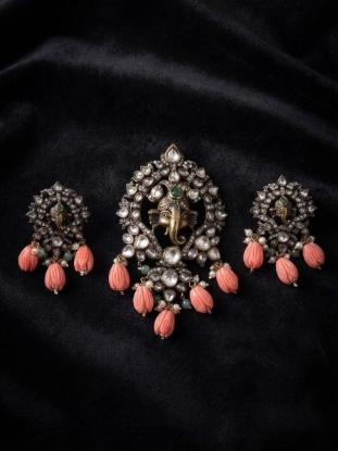 Picture of Coral Ganesha pendant with matching earrings with 4 lines black beads chain
