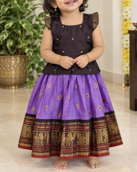Picture of New semi gadwal lehenga for 3-4 yrs